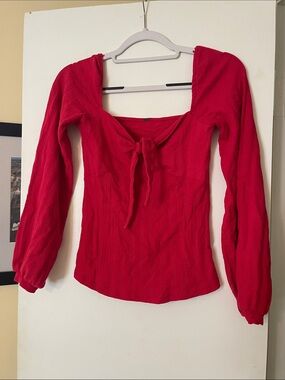 Tie-Front Long Sleeve Women's Top - Red